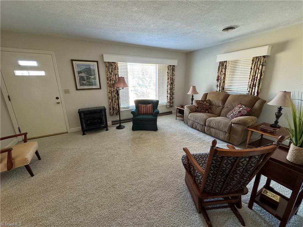 property viewer photo 18