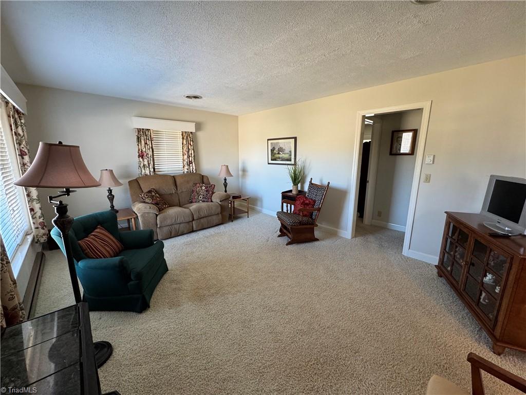 property viewer photo 20