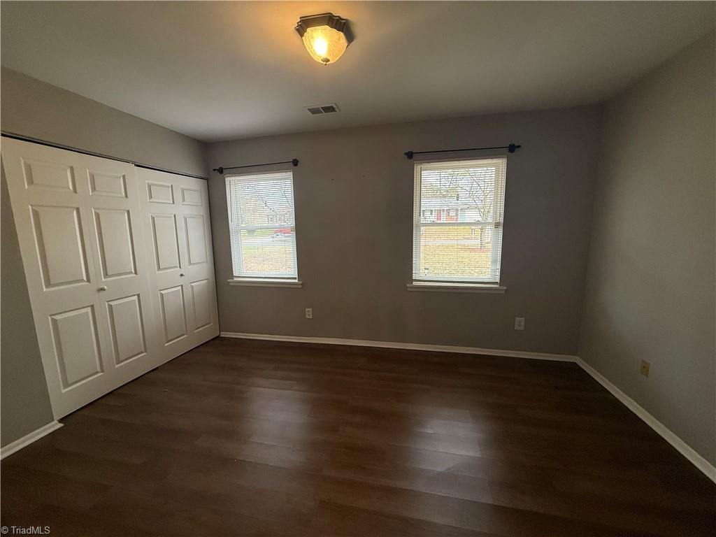 property viewer photo 6