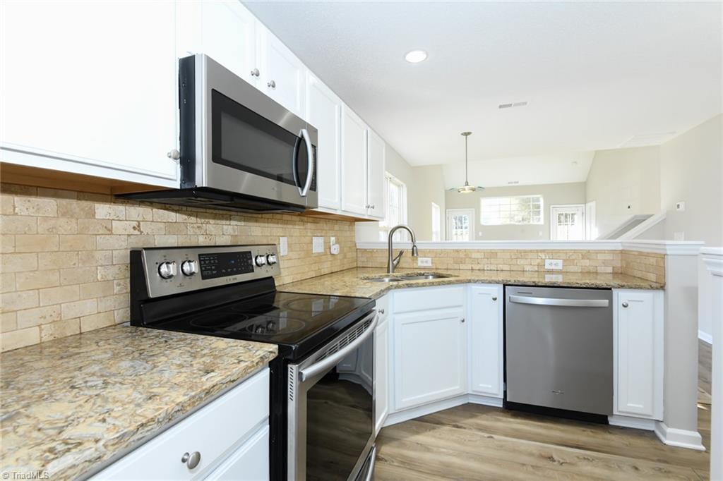 property viewer photo 10