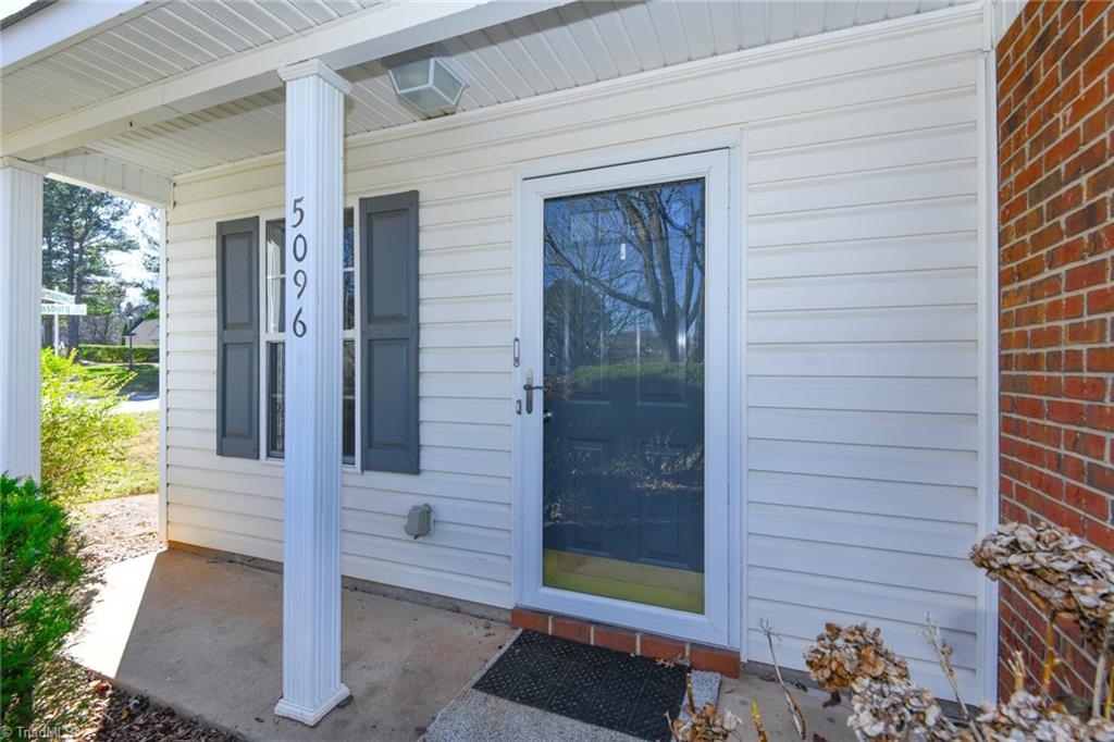 property viewer photo 2