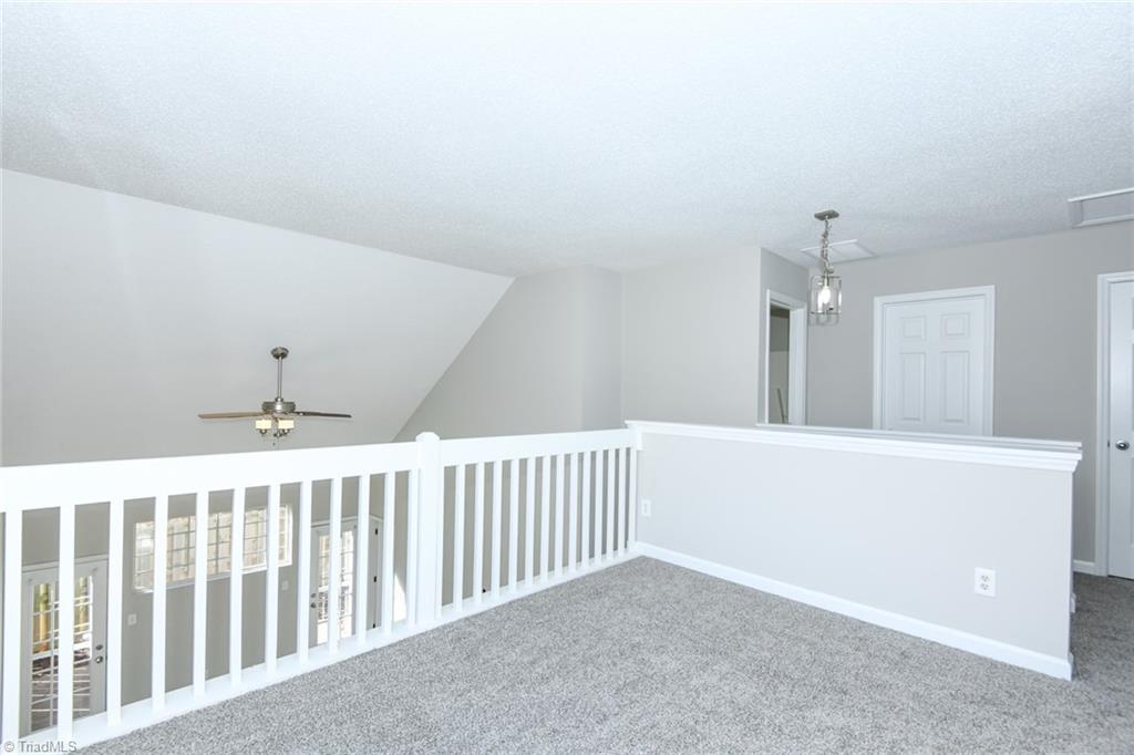 property viewer photo 28