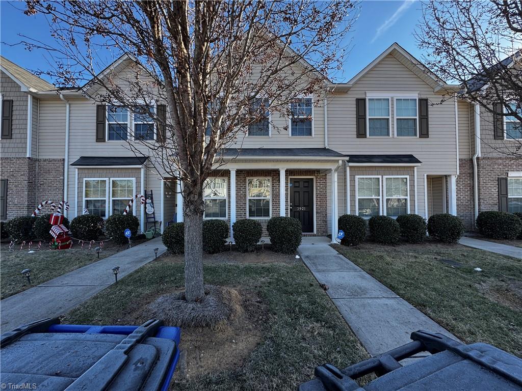 main property photo 0