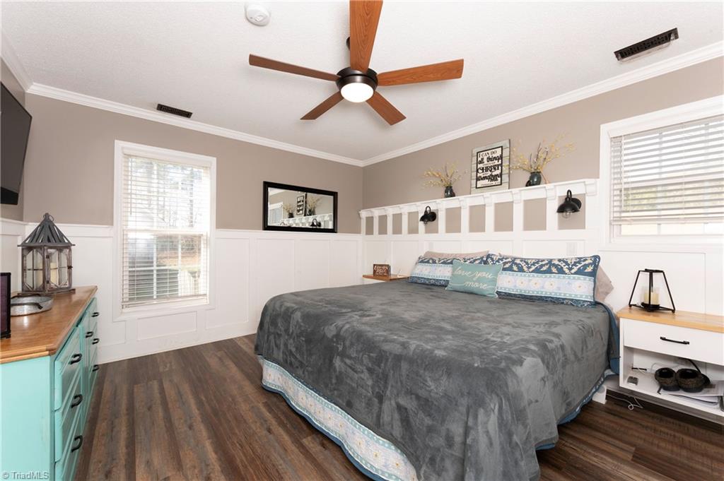property viewer photo 10