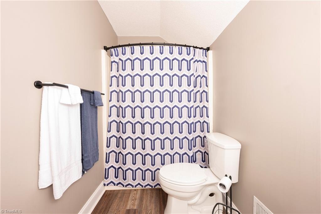 property viewer photo 21