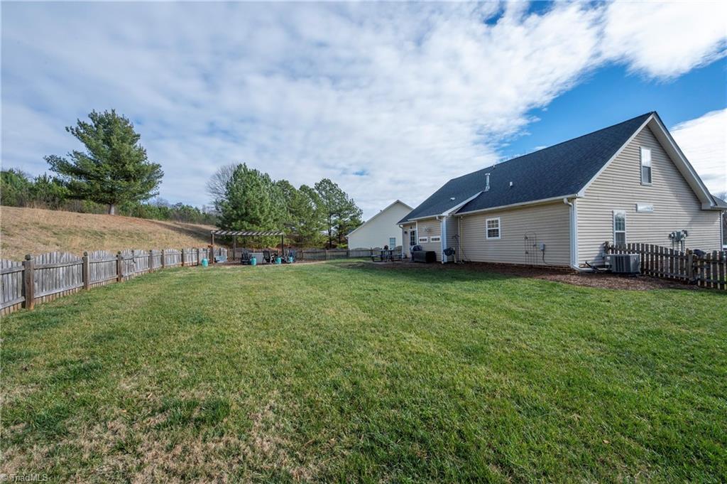 property viewer photo 24