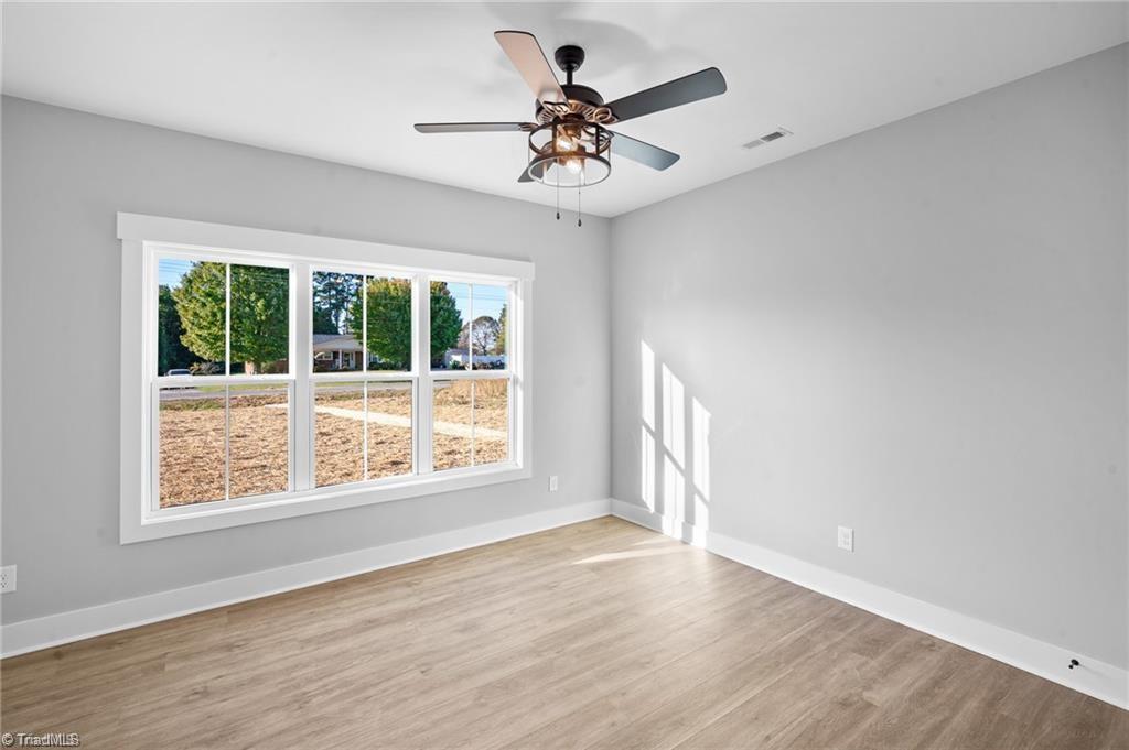 property viewer photo 14