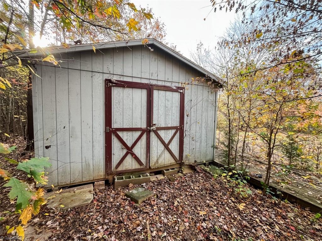 property viewer photo 18