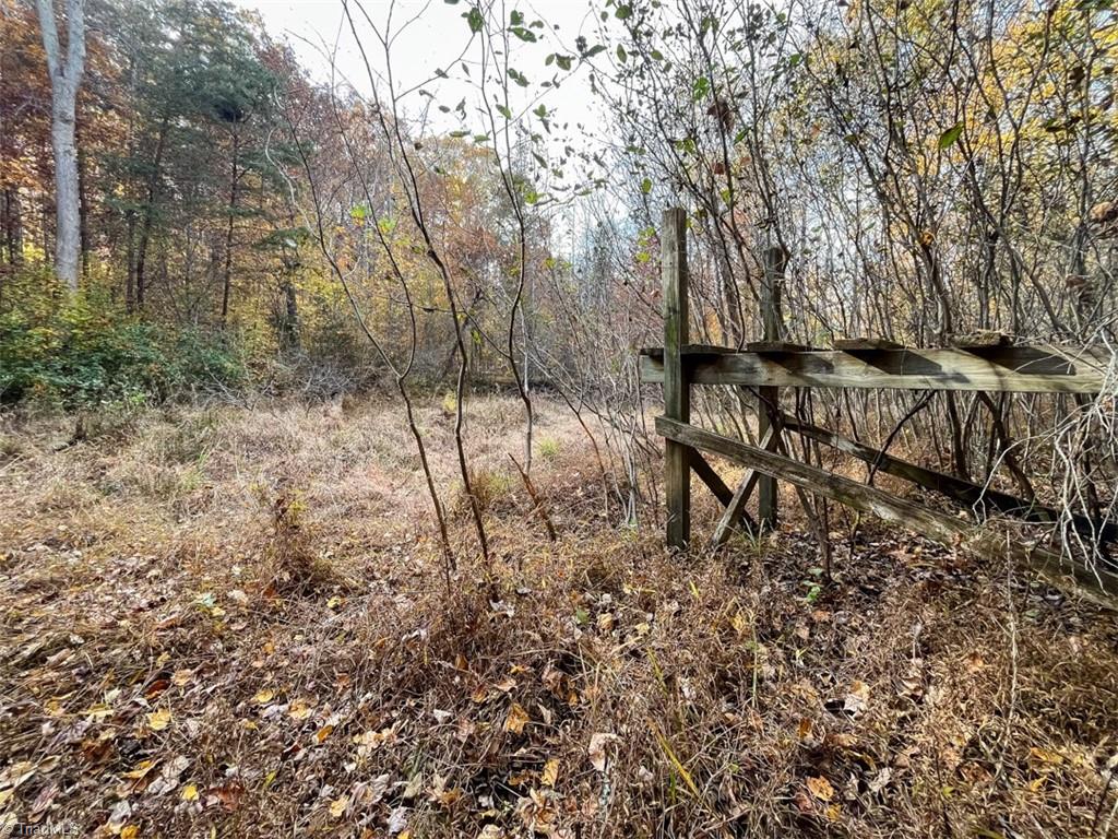 property viewer photo 27