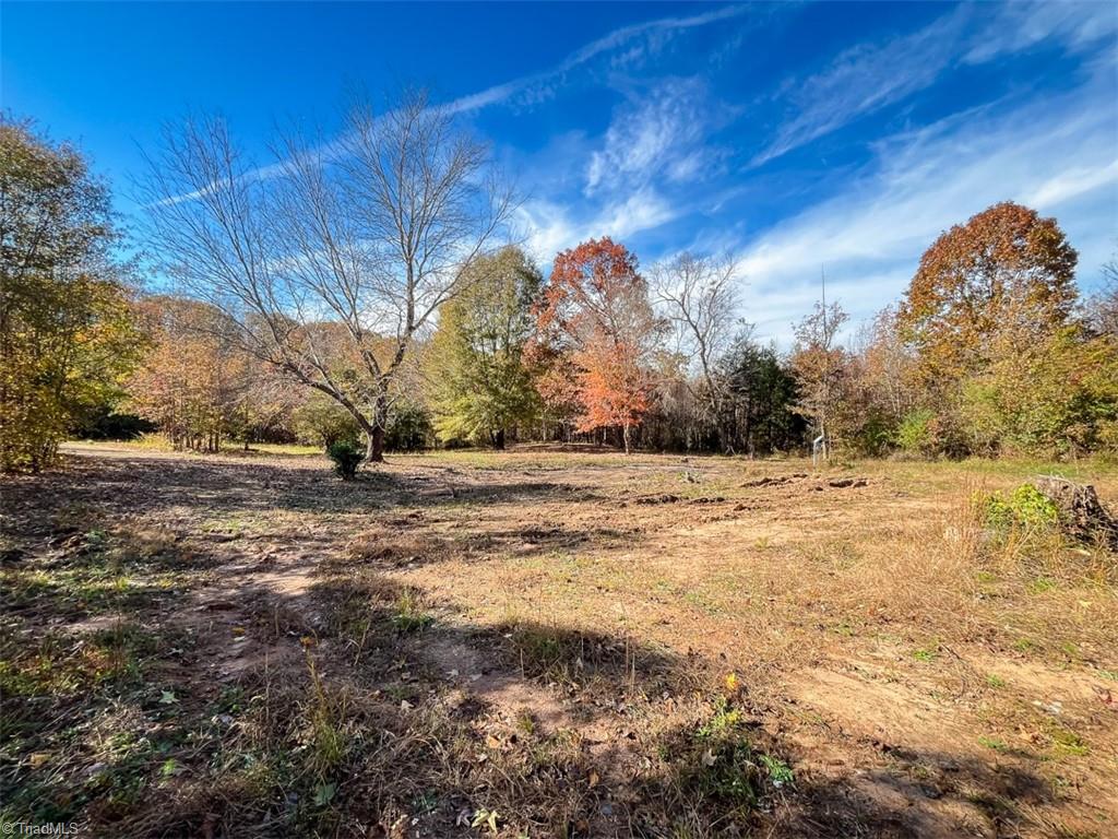 property viewer photo 35
