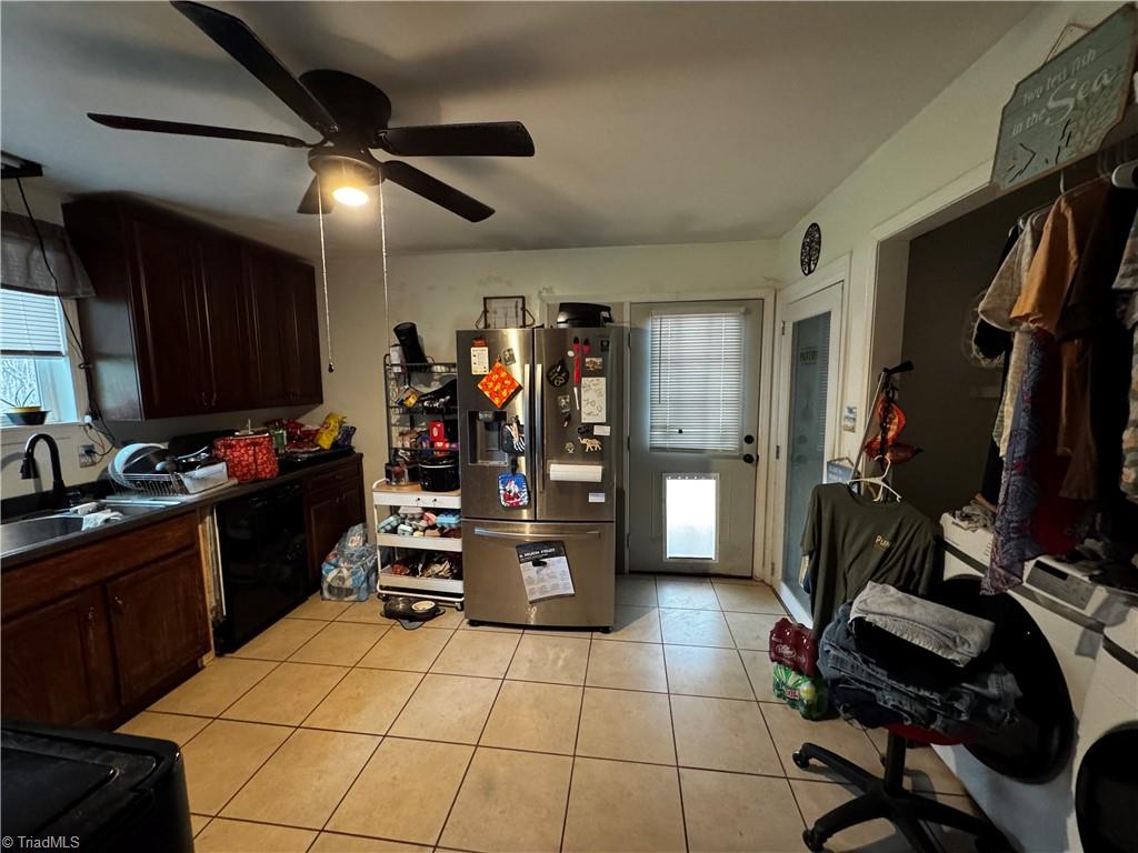 property viewer photo 6