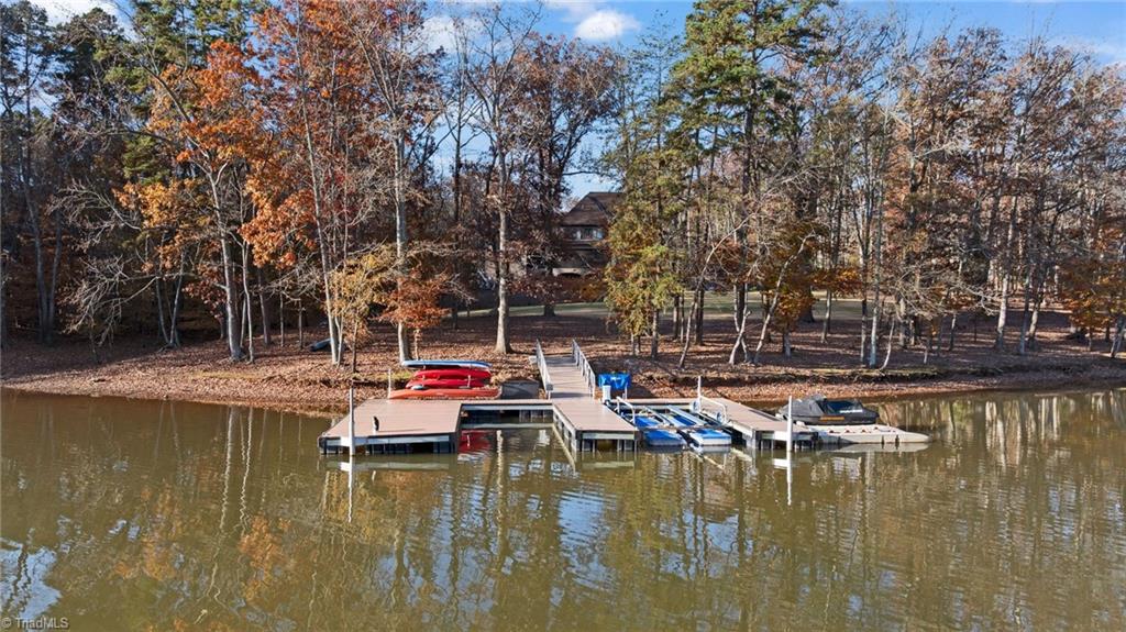 main property photo 41