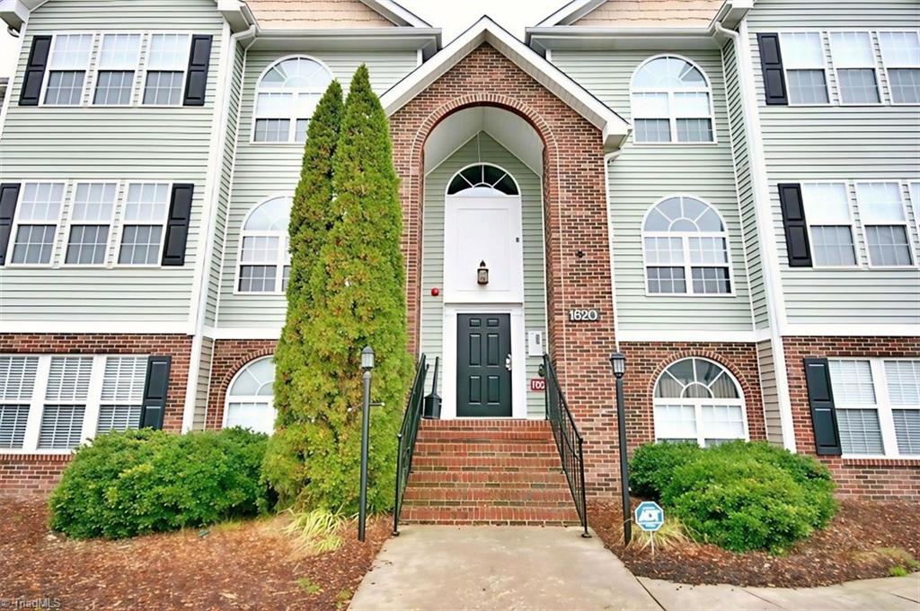 property viewer photo 1