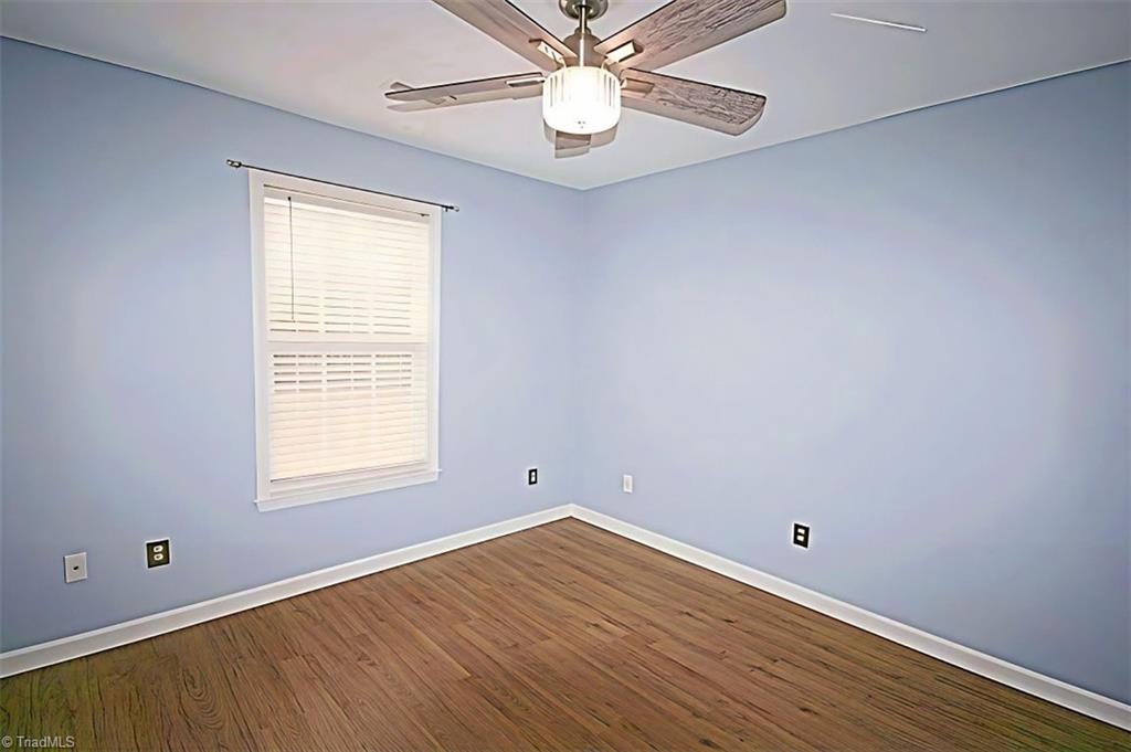 property viewer photo 14