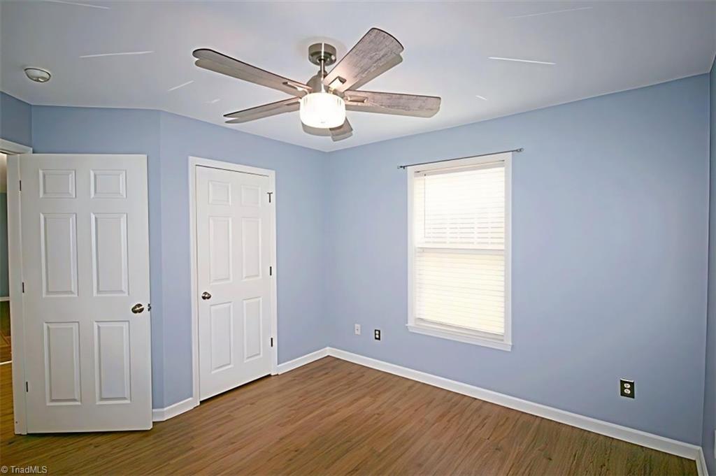 property viewer photo 15