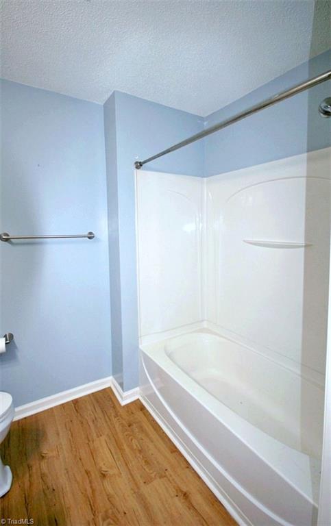property viewer photo 16