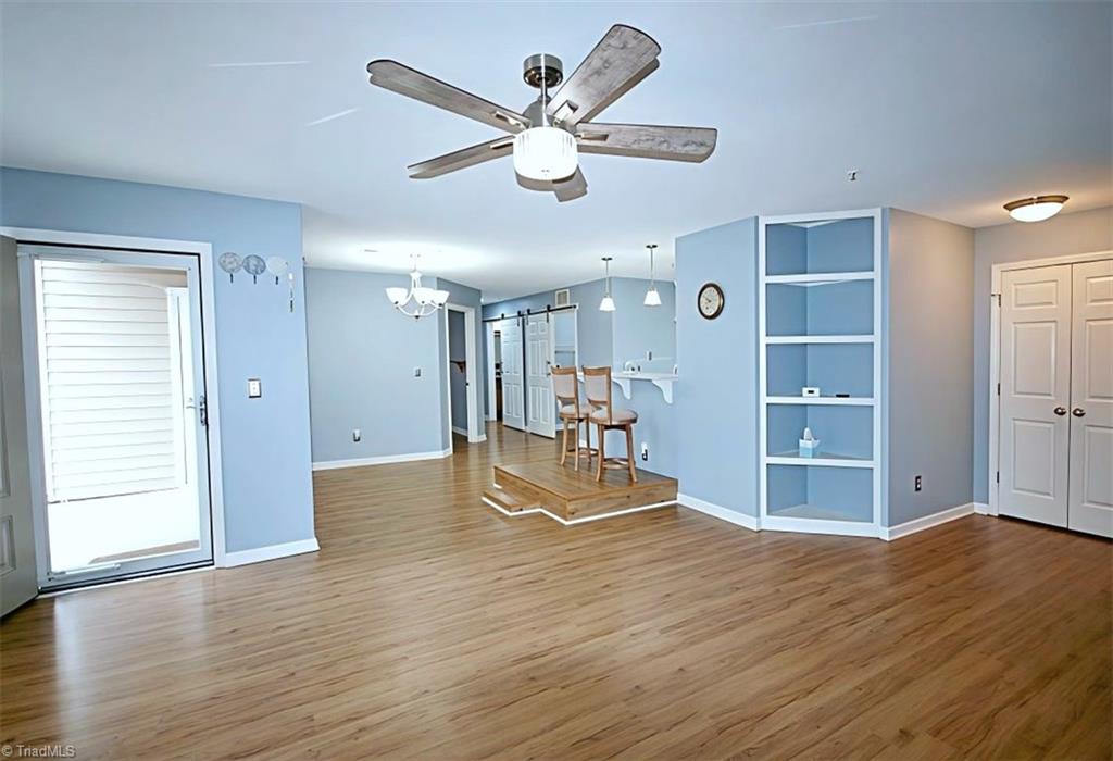 property viewer photo 4