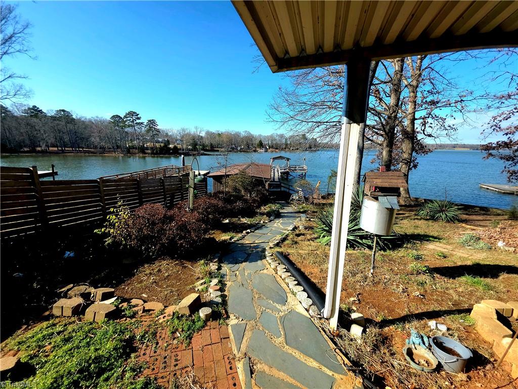 property viewer photo 2