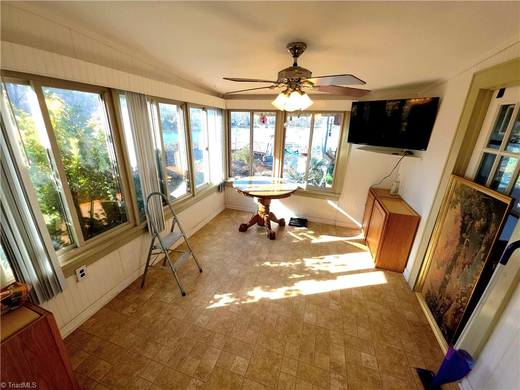 property viewer photo 20