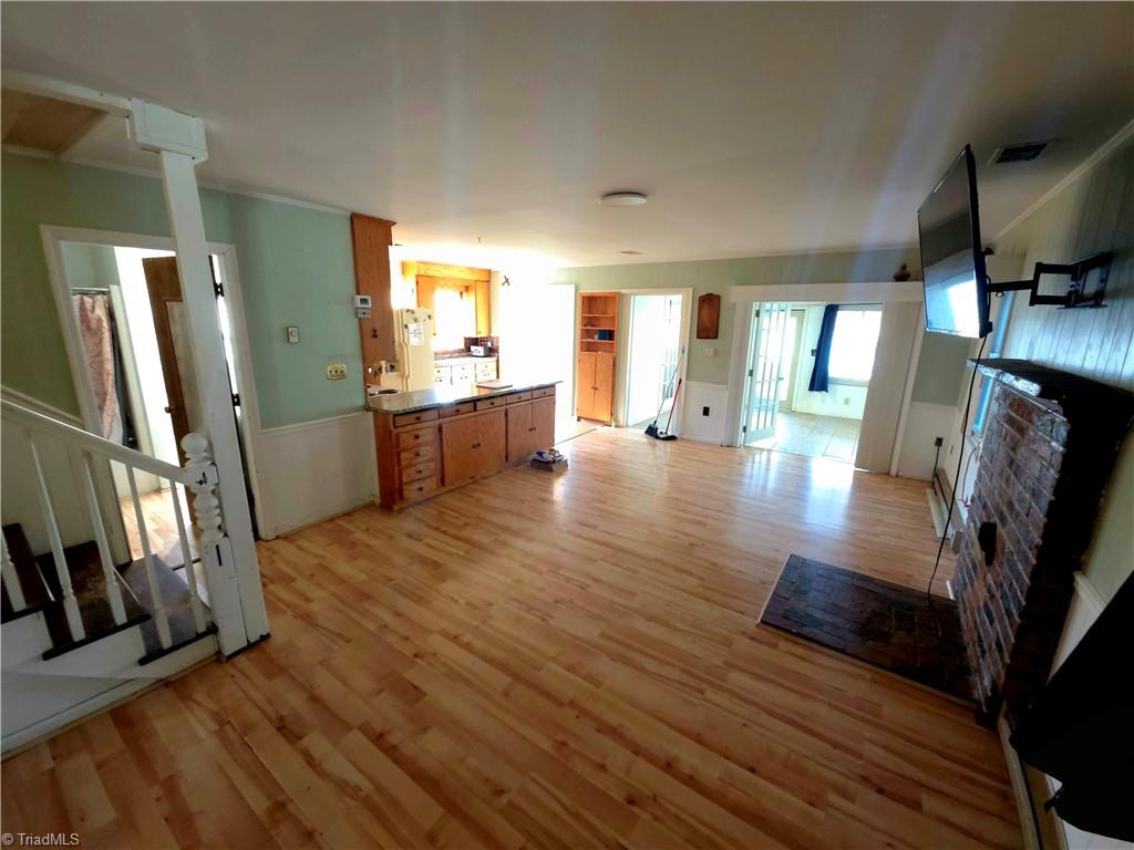 property viewer photo 21