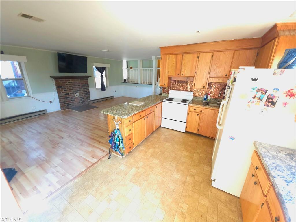 property viewer photo 23