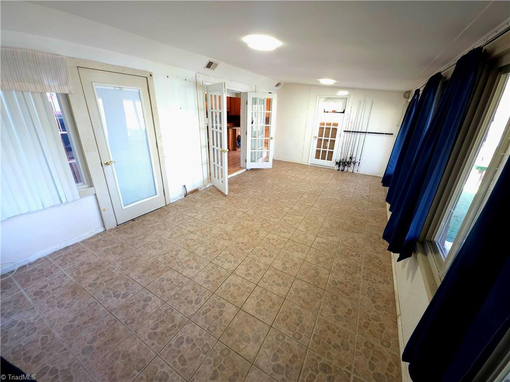 property viewer photo 28