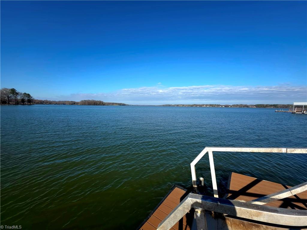property viewer photo 7