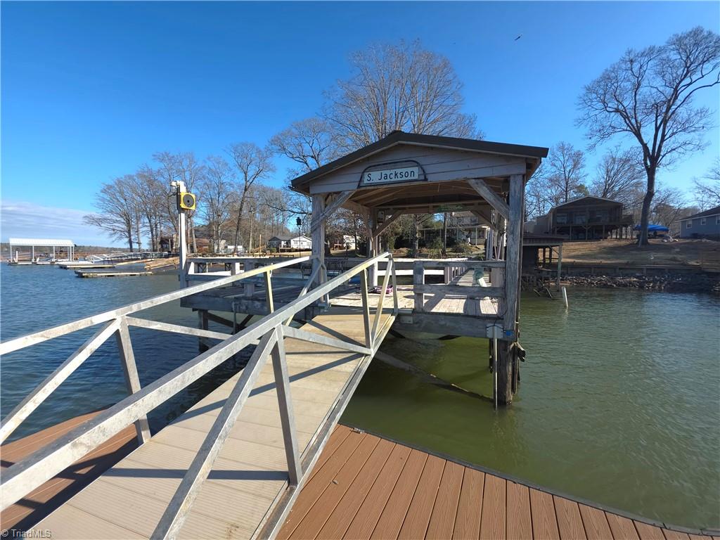 property viewer photo 9