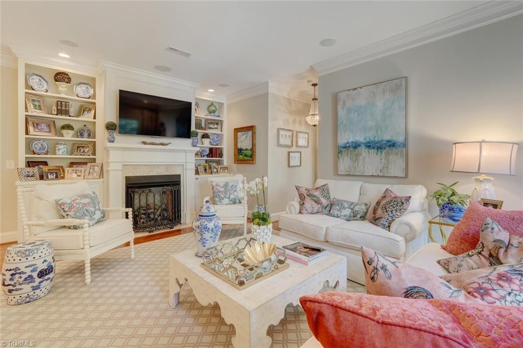 property viewer photo 10