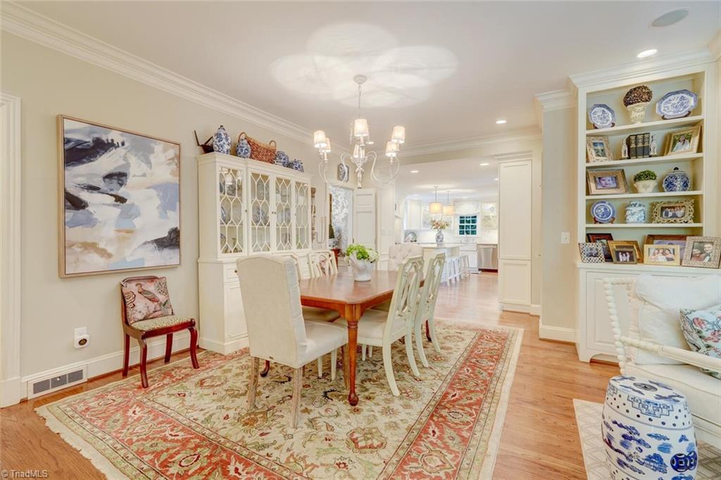 property viewer photo 12
