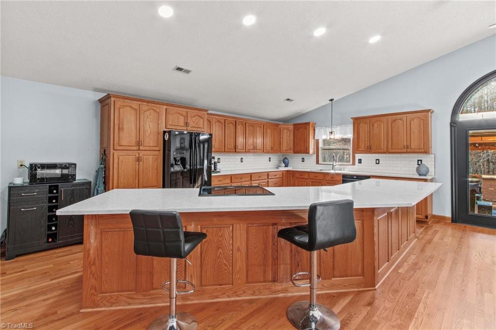 property viewer photo 13