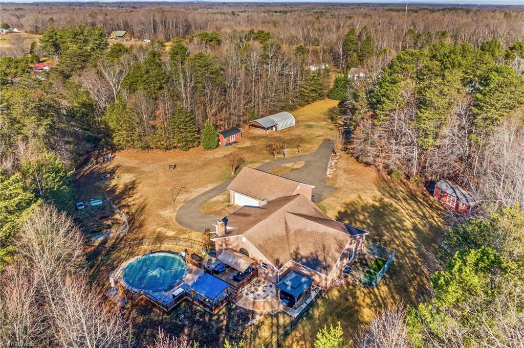 property viewer photo 39