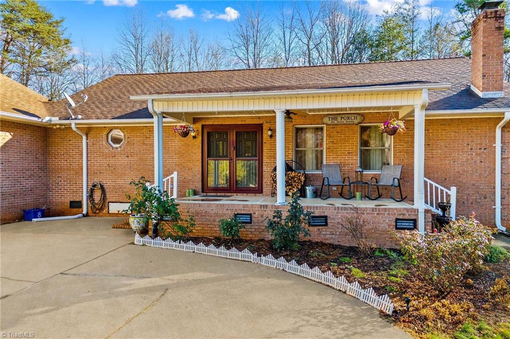 property viewer photo 7