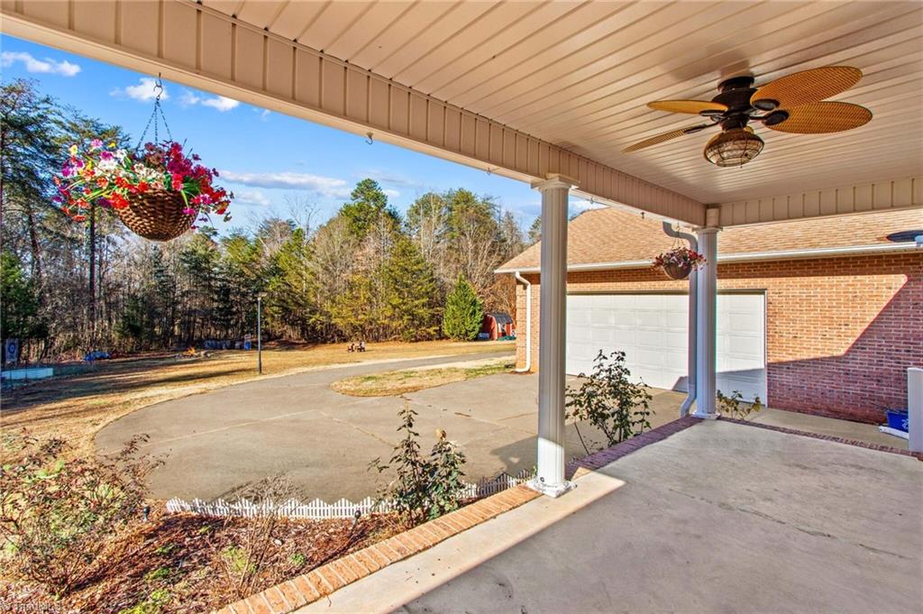 property viewer photo 8