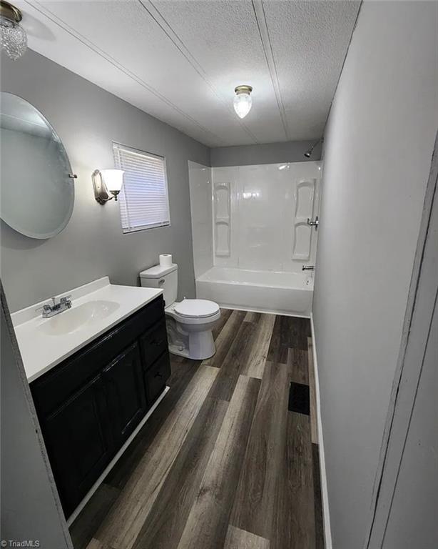 property viewer photo 15