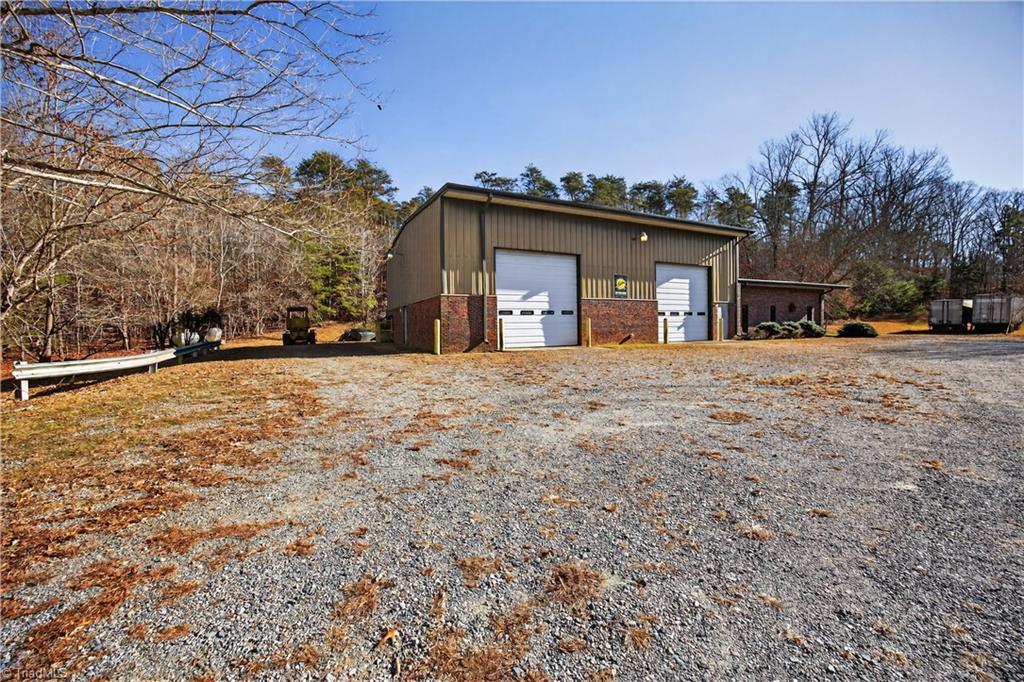 main property photo 38