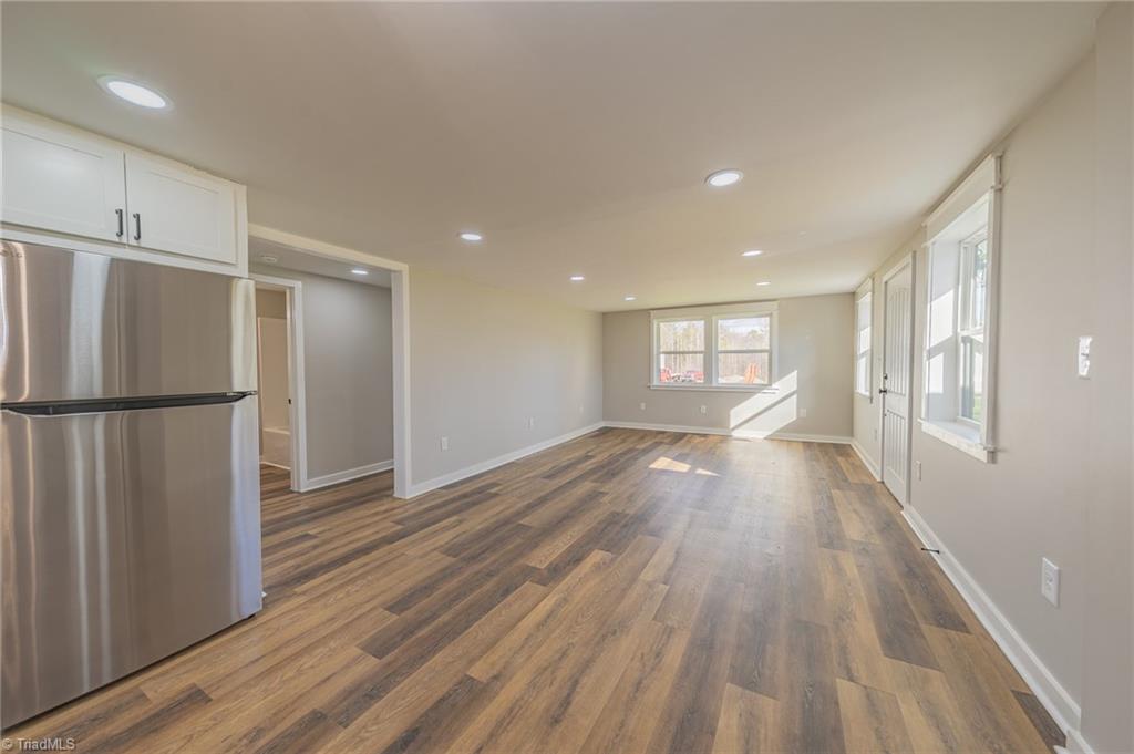 property viewer photo 20