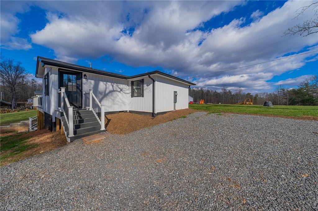 property viewer photo 23