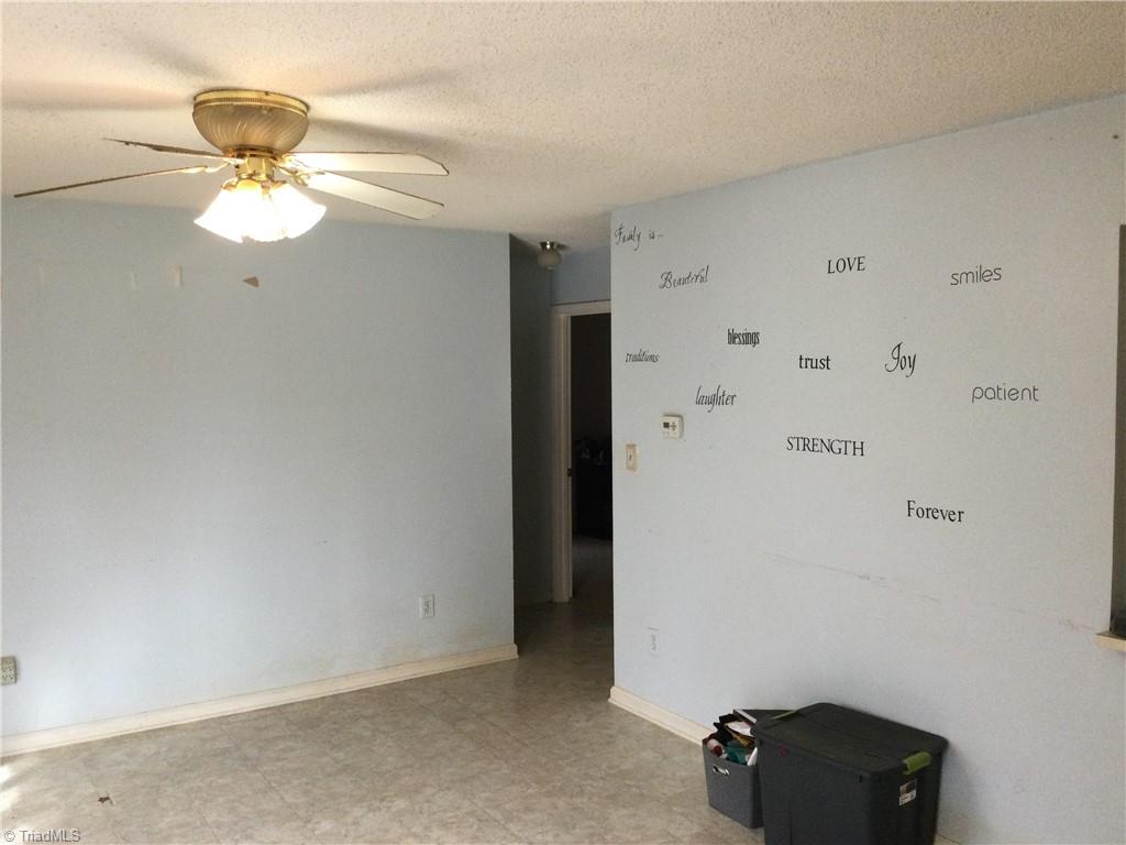 property viewer photo 3