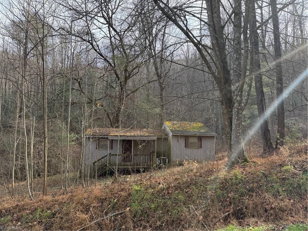 property viewer photo 1