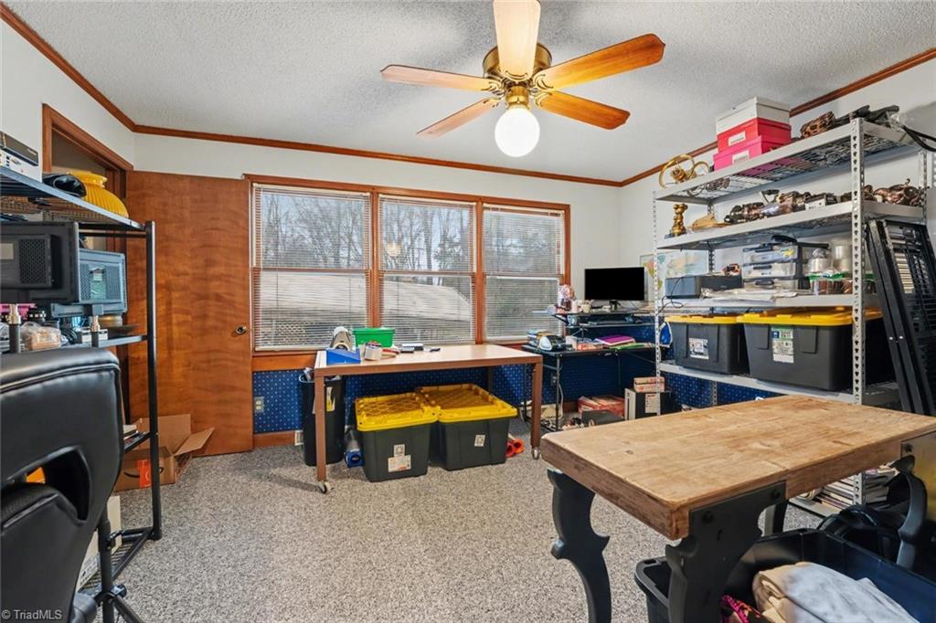 property viewer photo 19