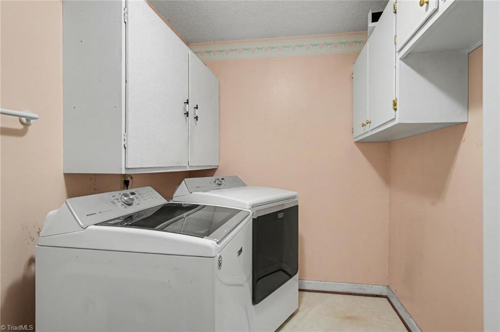 property viewer photo 25