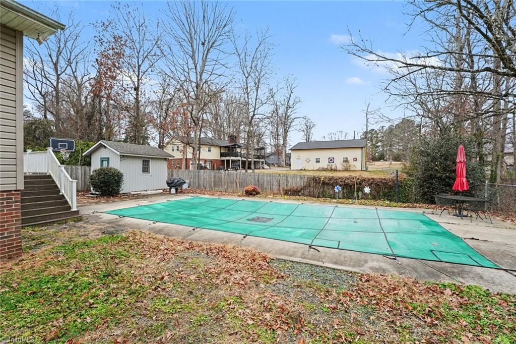 property viewer photo 28