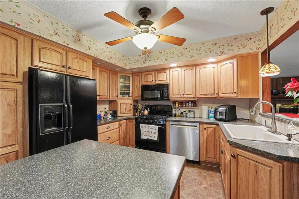 property viewer photo 7