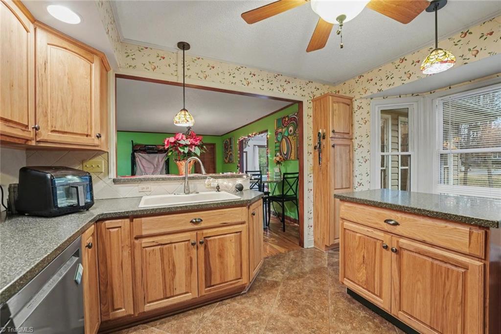 property viewer photo 8