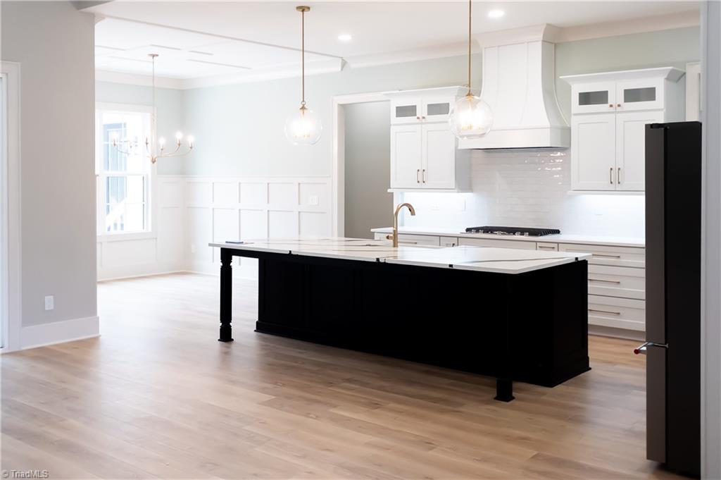 property viewer photo 12