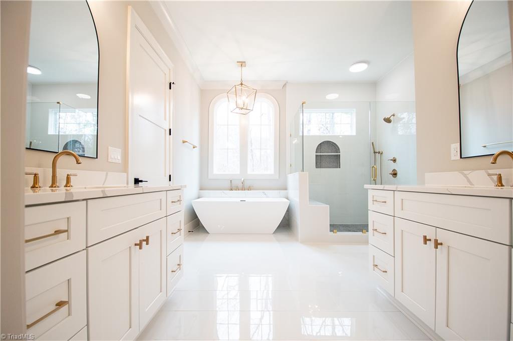 property viewer photo 25