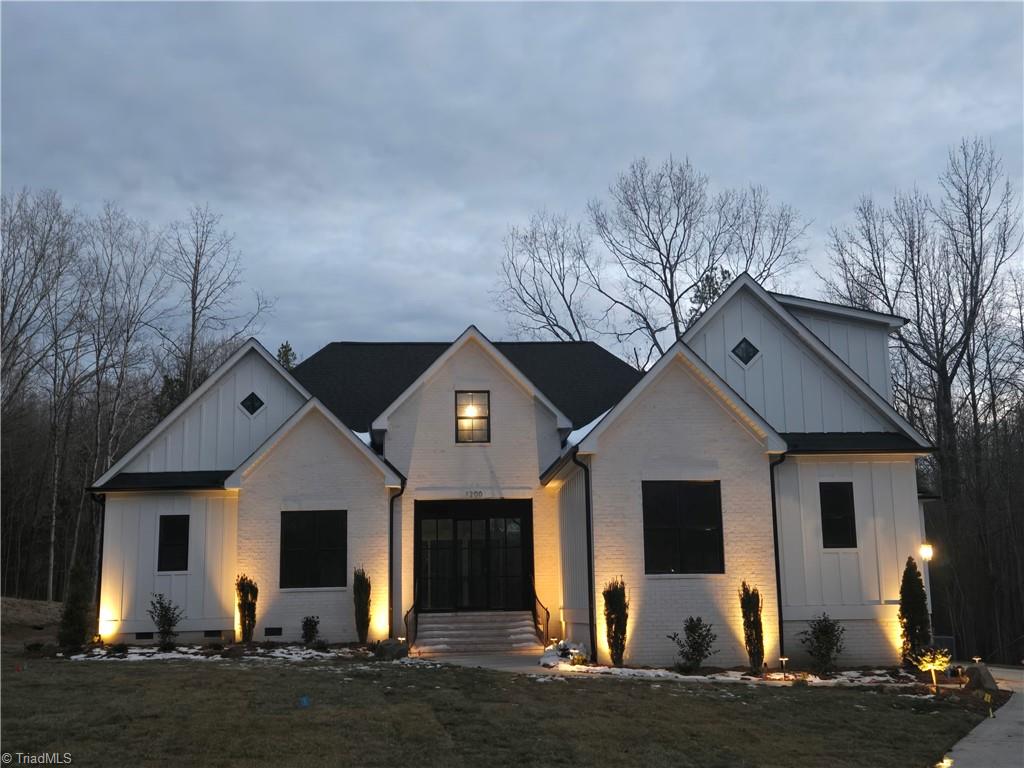 property viewer photo 3