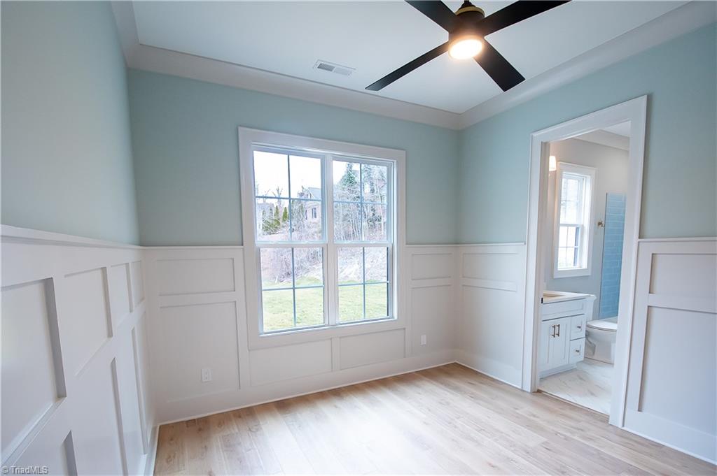 property viewer photo 32