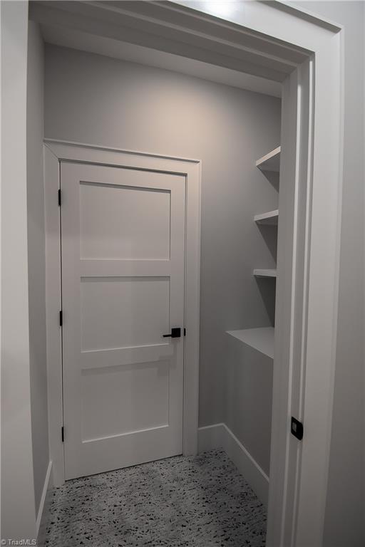 property viewer photo 45